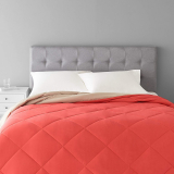 AmazonBasics Polyester Queen Small Comforter, Red